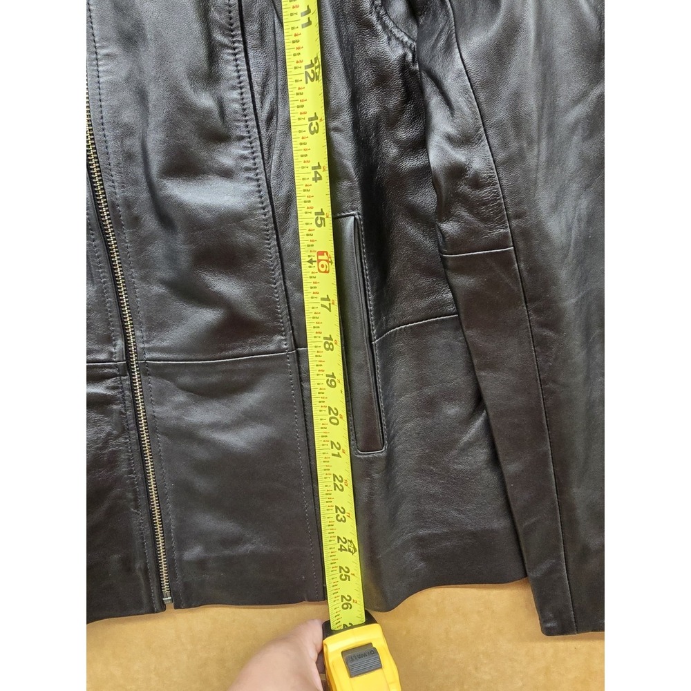 Jaket - Picture 3 of 10